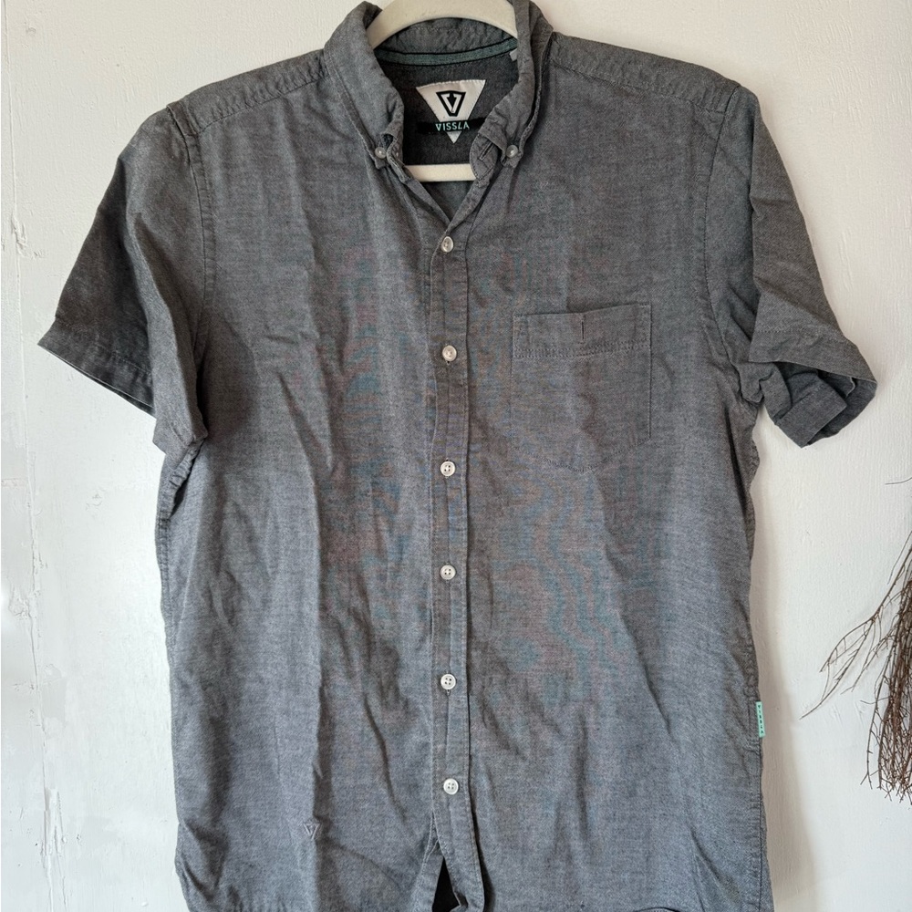 VISSLA Charcoal Casual Button Down Shirt